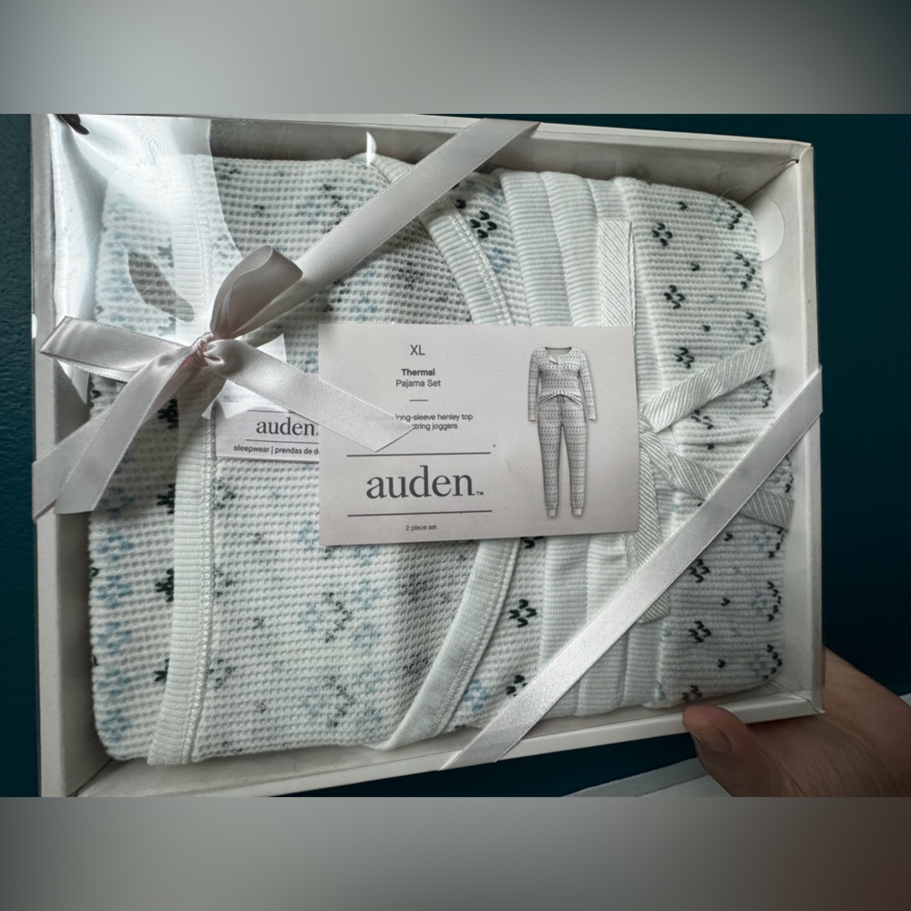 Auden Womens thermal Pajamas set